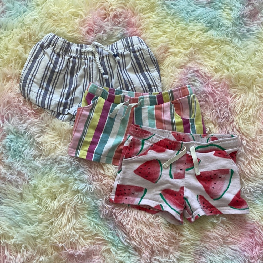 Carters size 3 short lot